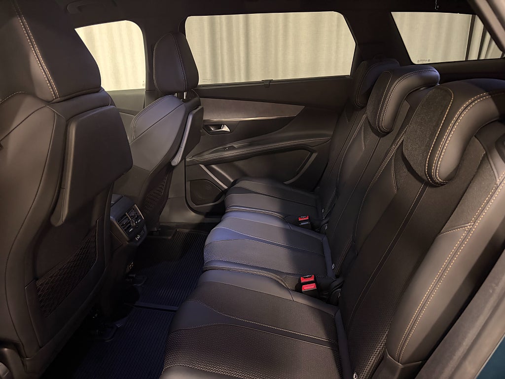 Car Image car-83934-d09ec87ab304f46318cdba051b26672a