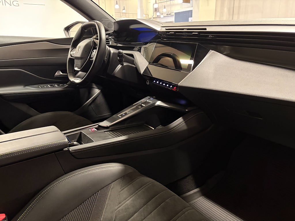 Car Image car-84008-5e84880a41ea1371abb9f9079e02ddd3