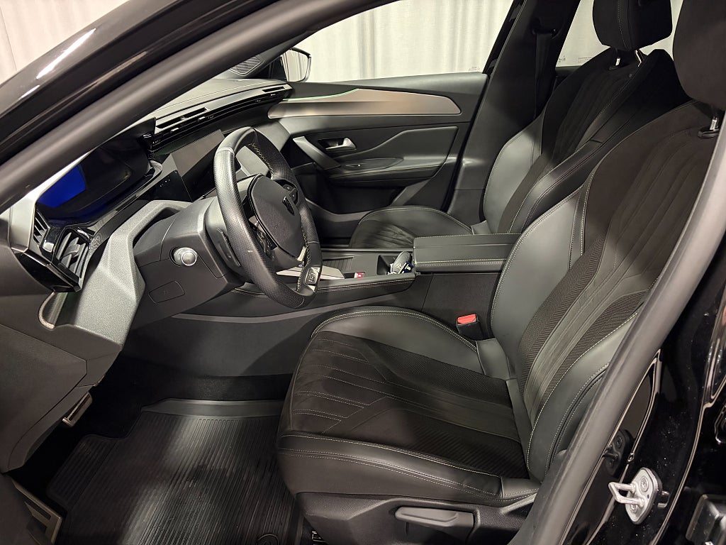 Car Image car-84008-96eb6b7dd1df275ebc177be3f801987b