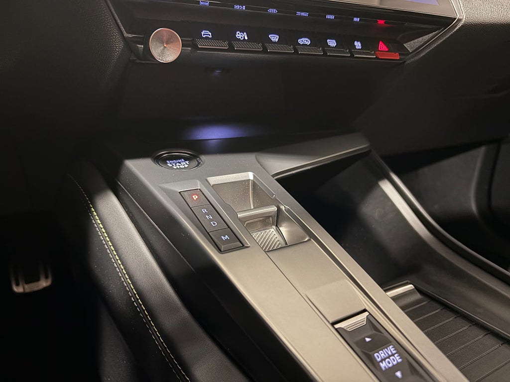 Car Image car-84008-cf2e63ac14e285af5d39e04982c7171d