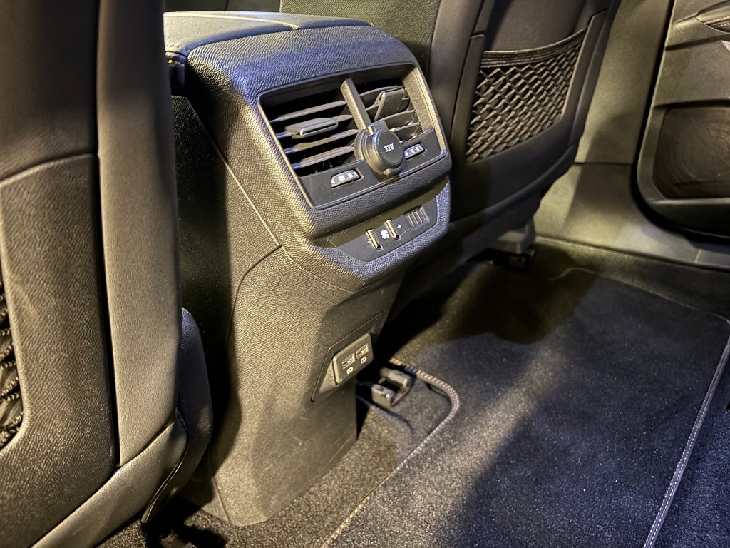Car Image car-84184-dda5313f230e2c38fb3ba7d2aa07119a