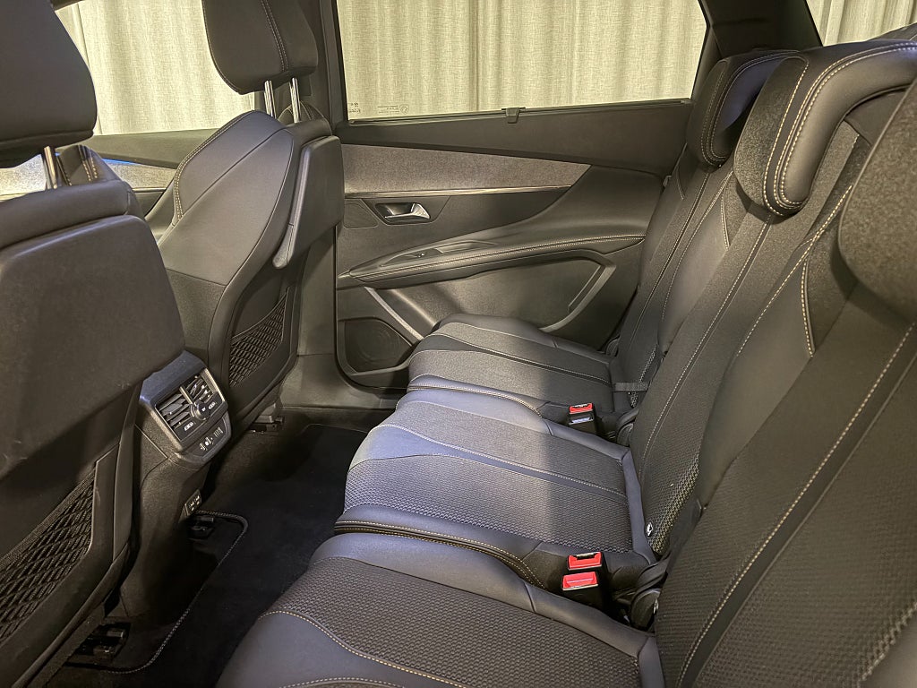 Car Image car-84184-e2c860836b20ef722ca74736c2907d45