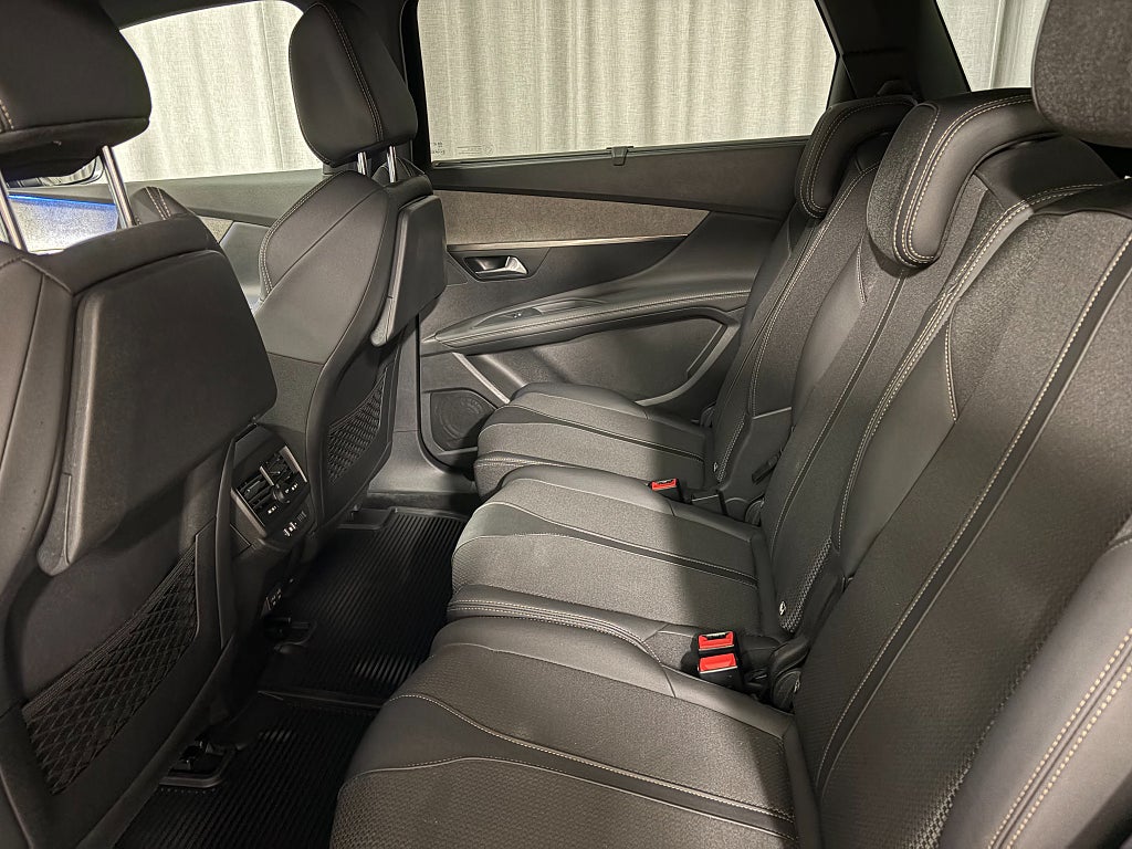 Car Image car-84225-d1af1ef66cf9955be231f492385f958b