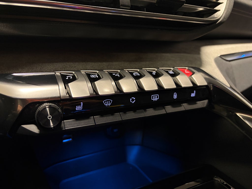 Car Image car-84299-2a0c3e48402d9c6c13e9827e47e6f3a4