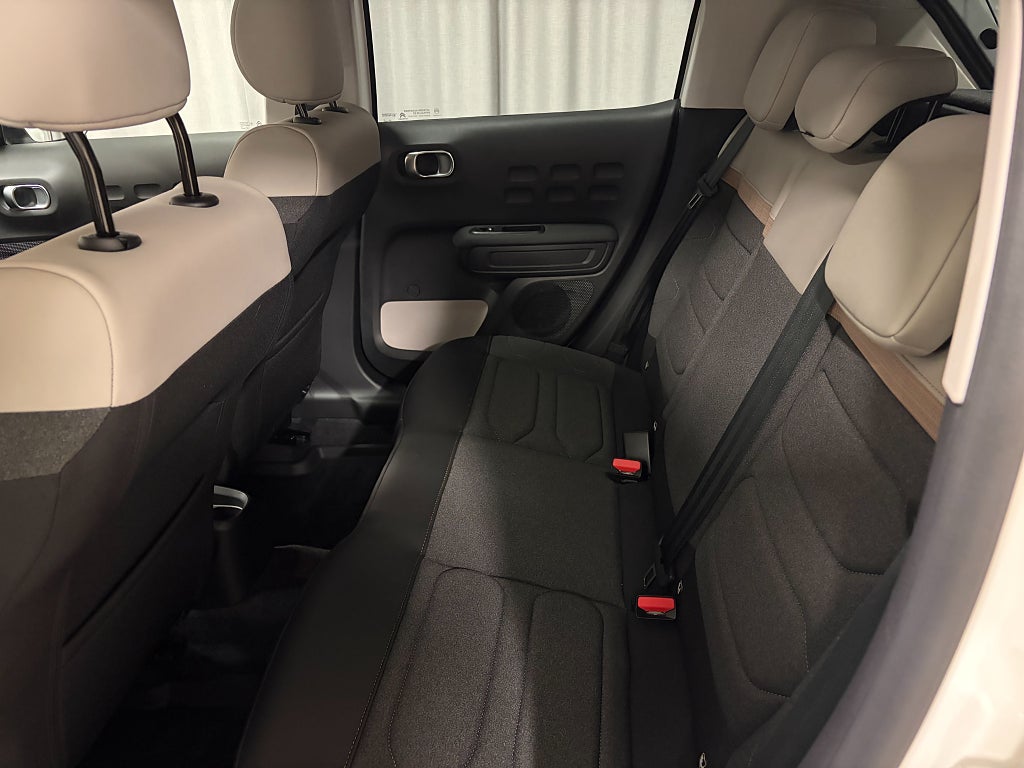 Car Image car-84317-40b1b7d983192fdf303f86f572e0ccf7