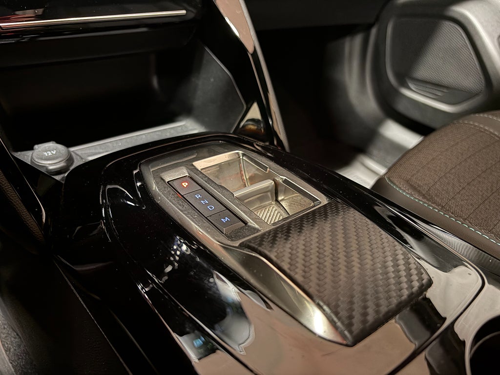 Car Image car-84410-aa206f3fb12515601937b489a19c5785