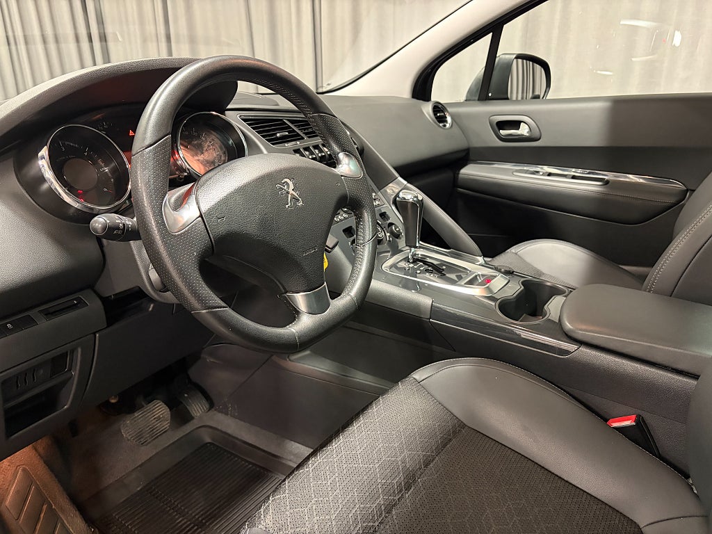 Car Image car-84426-1df556b5df6643cadad98db457dcd198