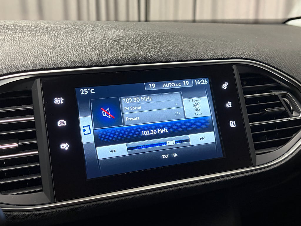 Car Image car-84456-7cf071e13a9d5187d0c8aefcfd9f4563