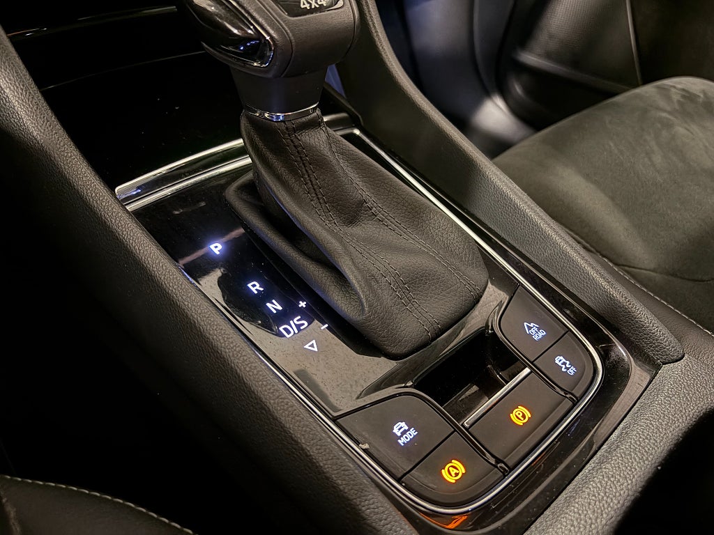 Car Image car-84493-3e03c5514473d072e77a3d6ba223956d