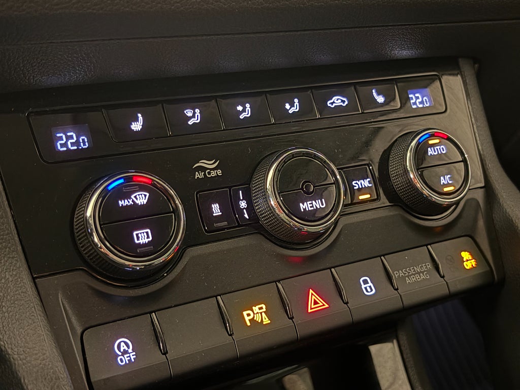 Car Image car-84493-96c364eb656bf1f125a6201a7839d59c