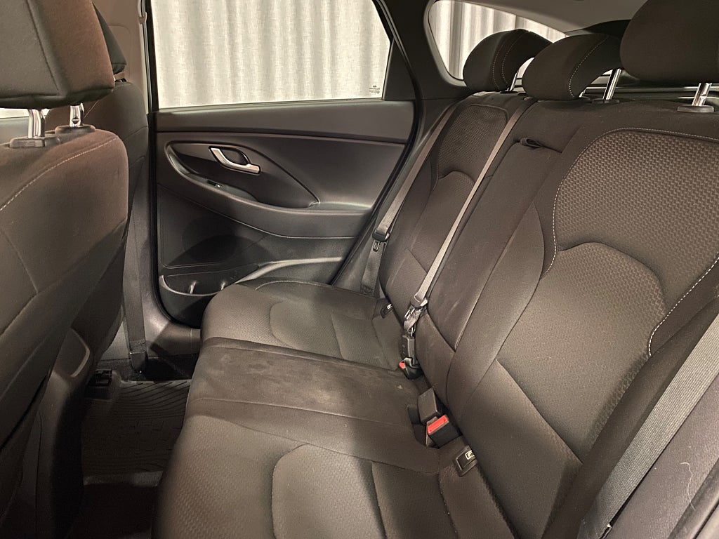 Car Image car-84677-d5e8461d0b57e745b4402a4e442370ca