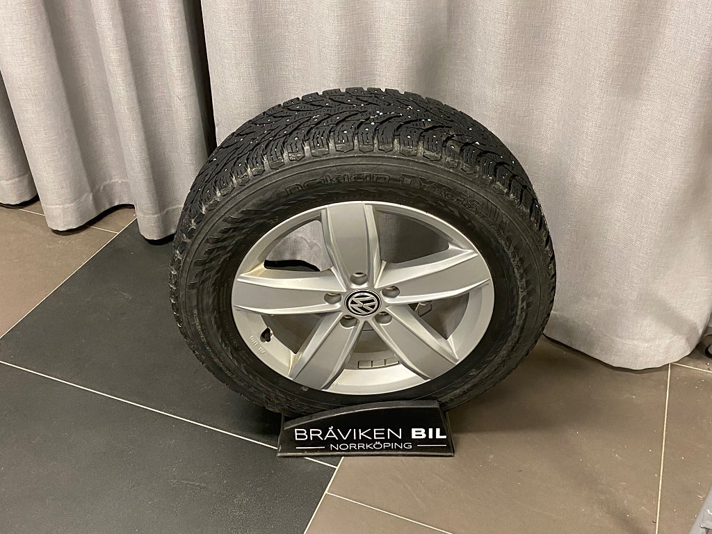 Car Image car-84696-550c0010f33bfef78d1aa6320d873c2d