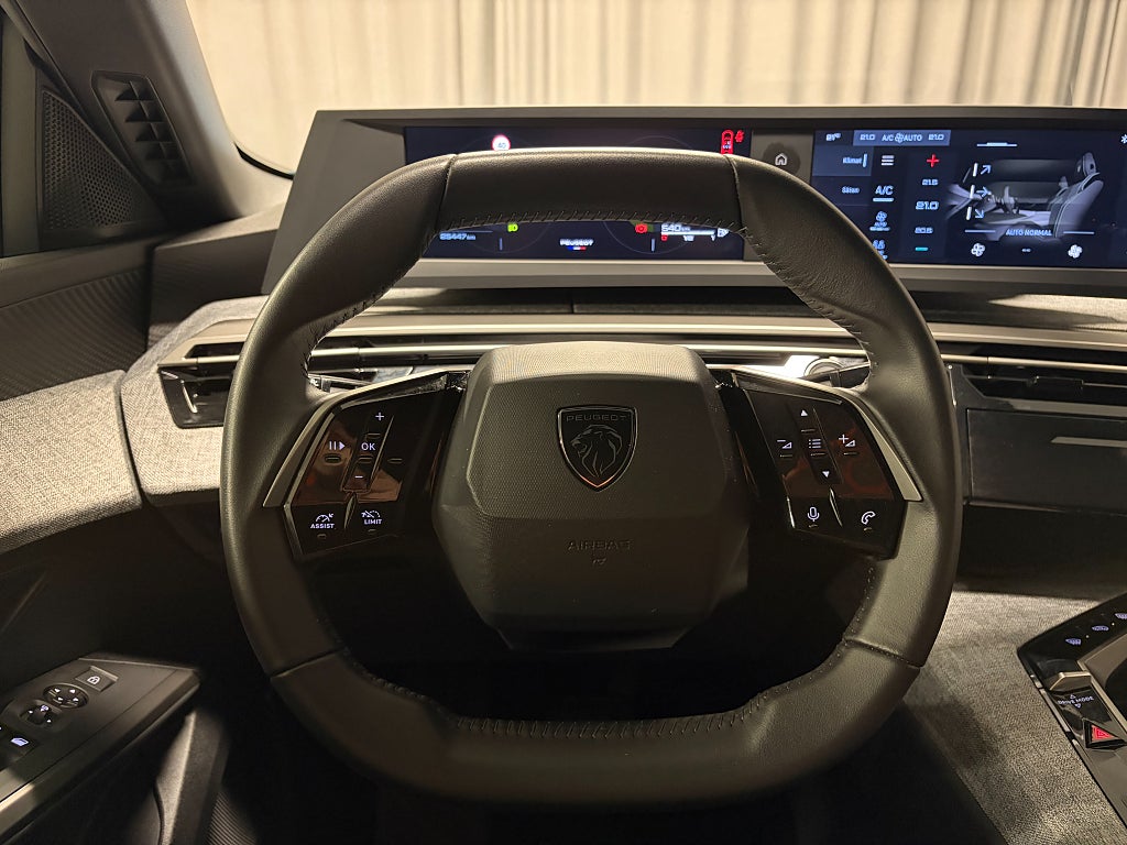 Car Image car-84698-8646610783dda7bcdf64d97e82684ea1