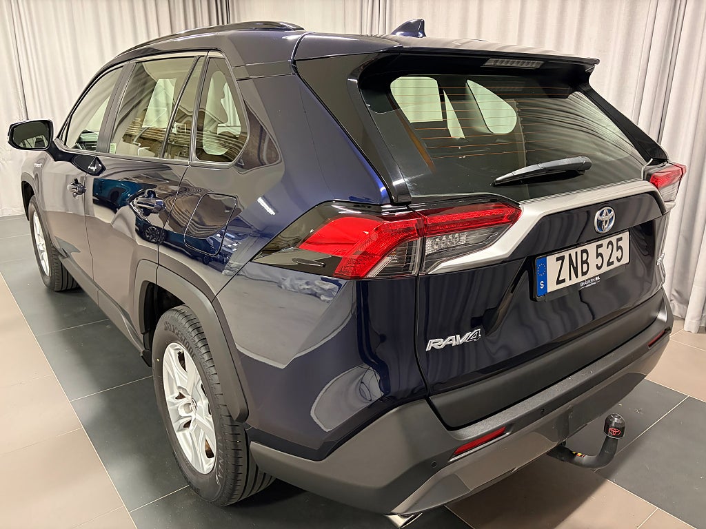 Car Image car-84715-02eab8d7112af7d8176f4b4200cdcea6
