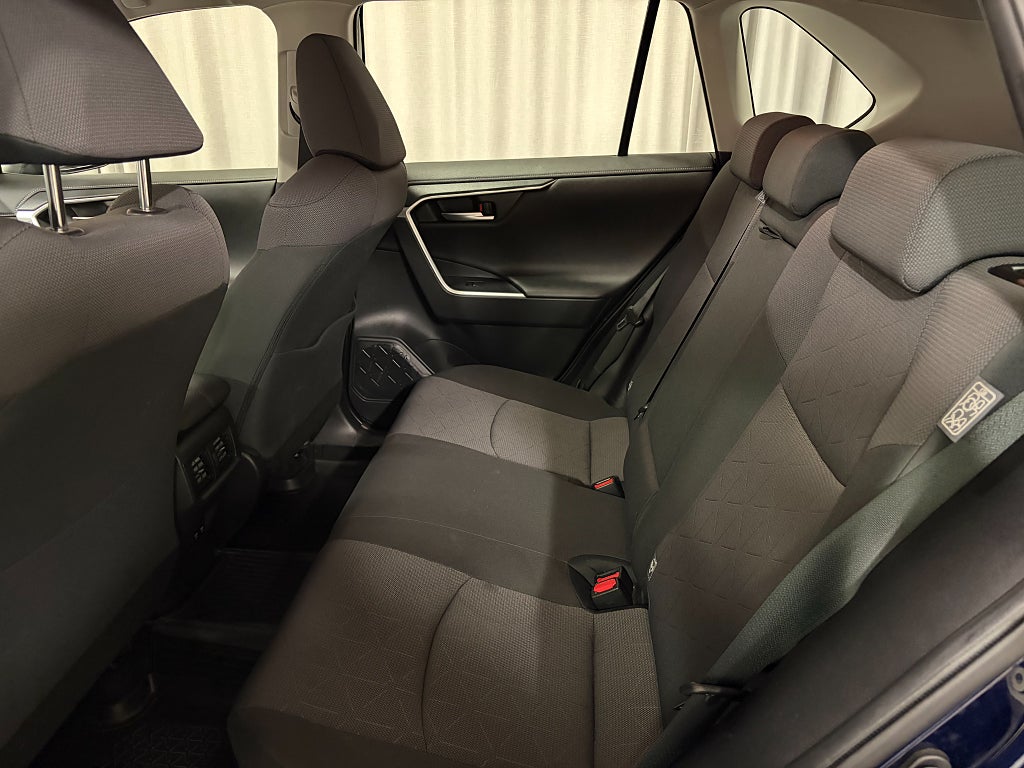 Car Image car-84715-83a4aaa4cfda24d98a82bea9133ee09e