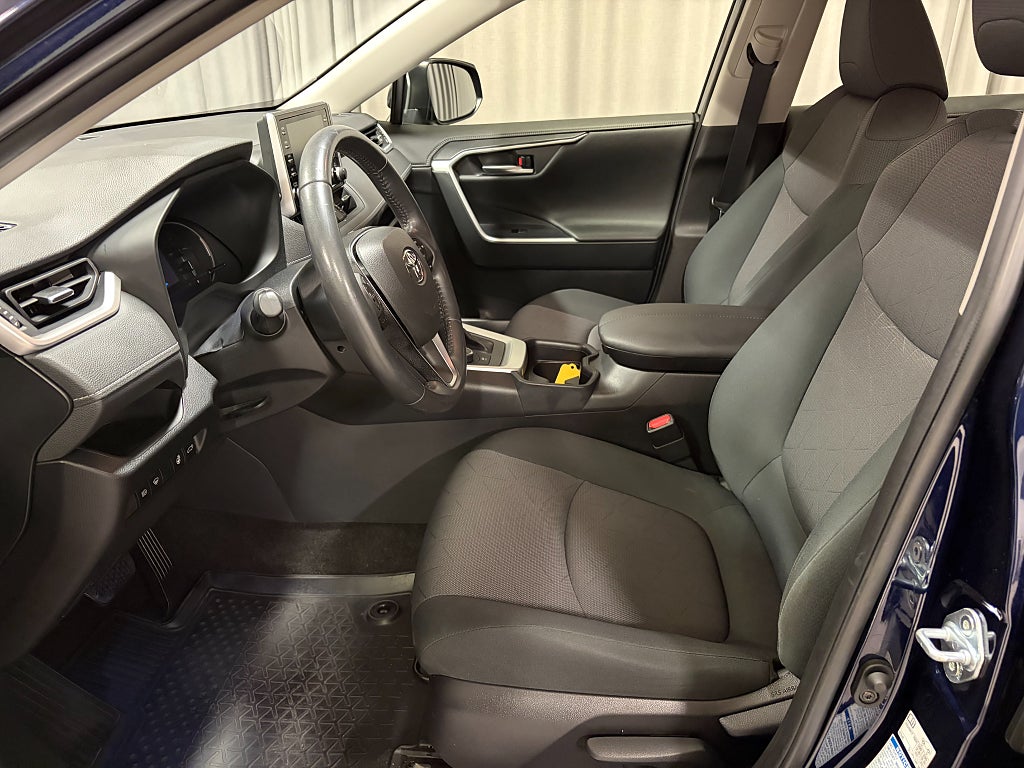 Car Image car-84715-f8198aa92ae24ef42a7c430d39391e82