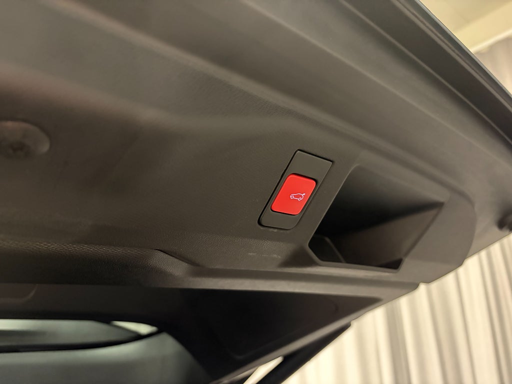 Car Image car-84753-05fb6f5abf64a0f622c2727cb02c8db3