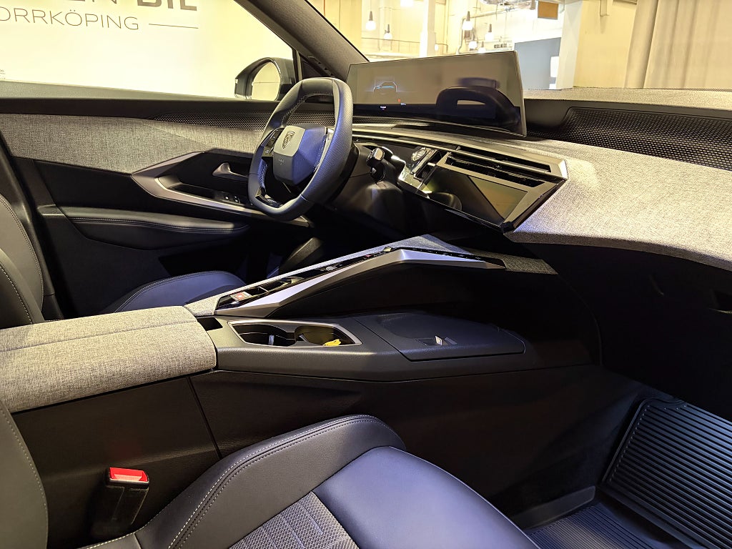 Car Image car-84753-b8b51d8ad768b6192fa8e2d956426ff8