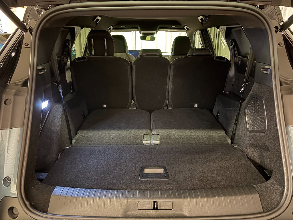 Car Image car-84753-ecf3be7e076a2fd7fe60c7b22ef76810