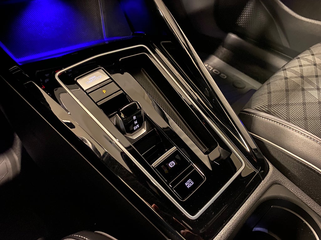 Car Image car-84794-26f53a871157d6c8737e73729a77bbbf