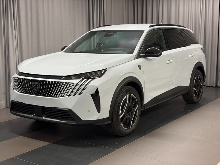 Car Image car-84810-6cf8410bc092243ebc844868ec868572