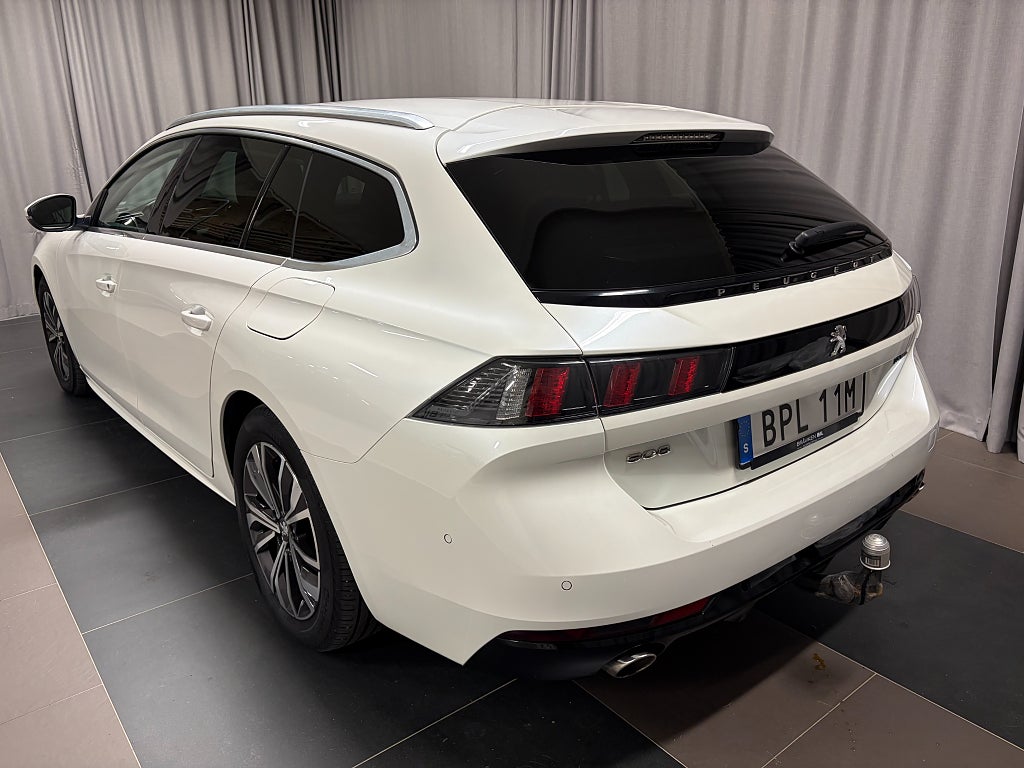 Car Image car-84851-341f1f733a2c0e1f1b8b50dd927efa03