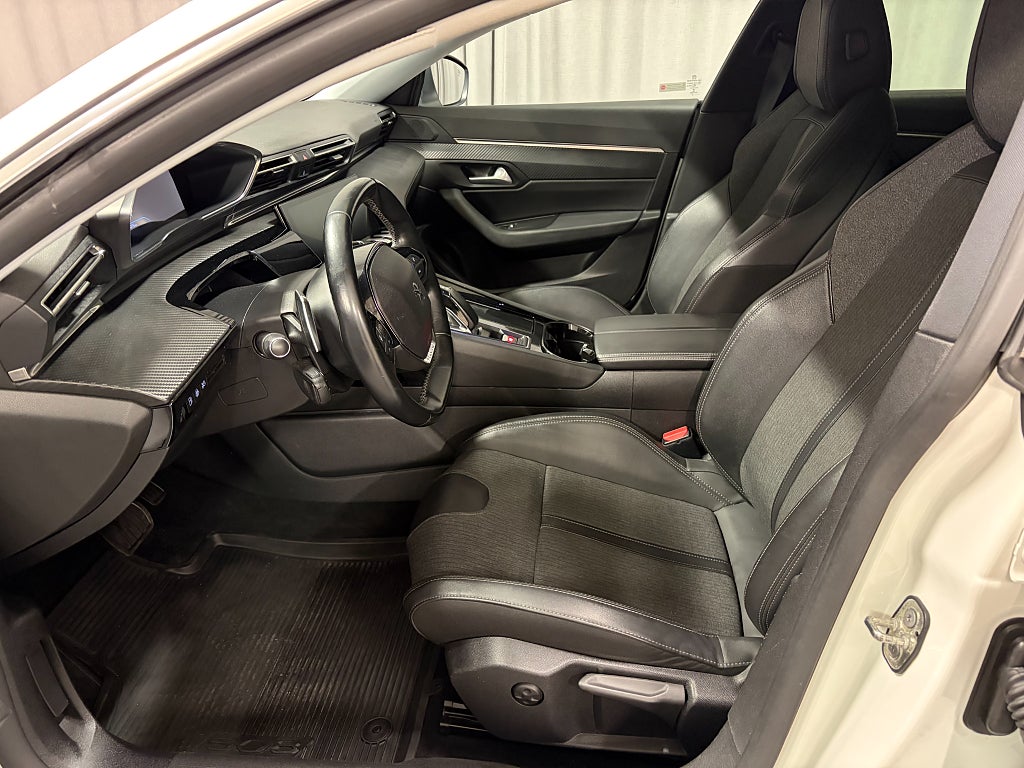 Car Image car-84851-b56d1d8410339ce1aa462407f51be2c5