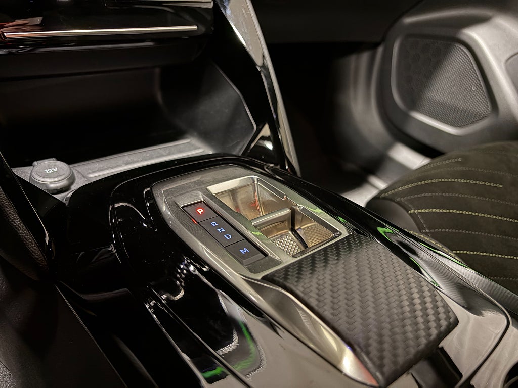 Car Image car-84957-3b947f65d849aab8edfd58f4021e156e