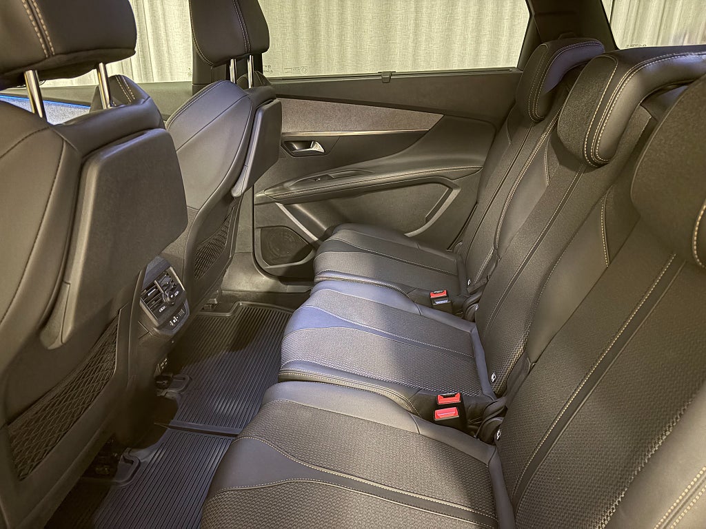 Car Image car-84975-39abdba2f613990f456e7ea06c67d76f