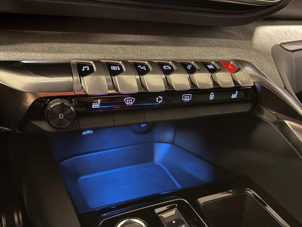 Car Image car-84975-77497625f7c9fb1a49b1c9dcb82ea1de