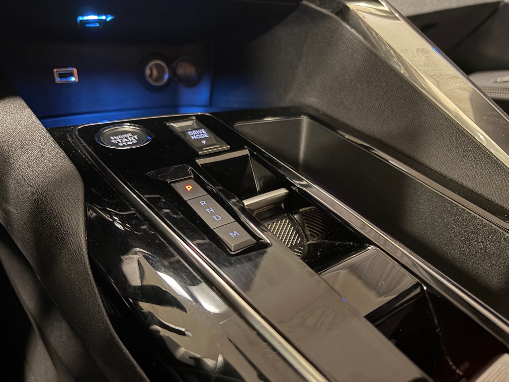 Car Image car-84993-9acd2df2b656d31de4f50fad6050c374