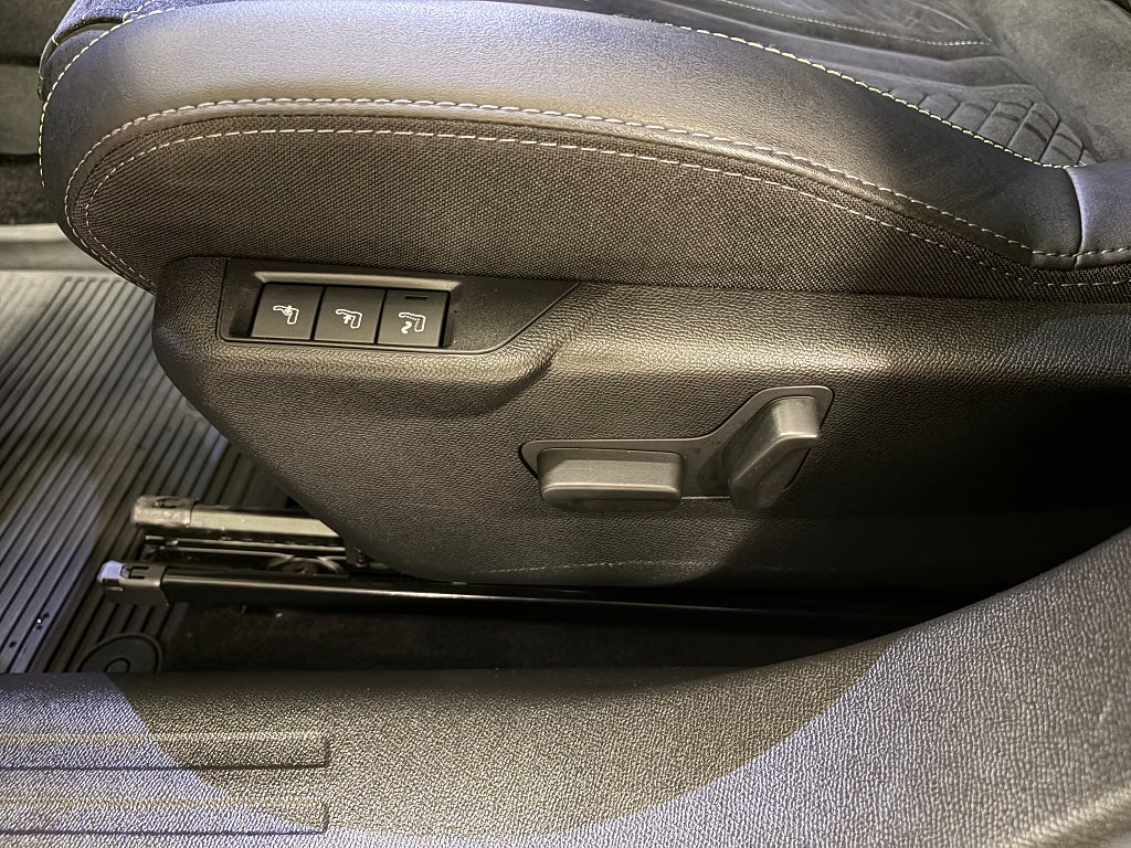 Car Image car-85047-a32bf7d4dbb34fa0be48888bf7d416f8