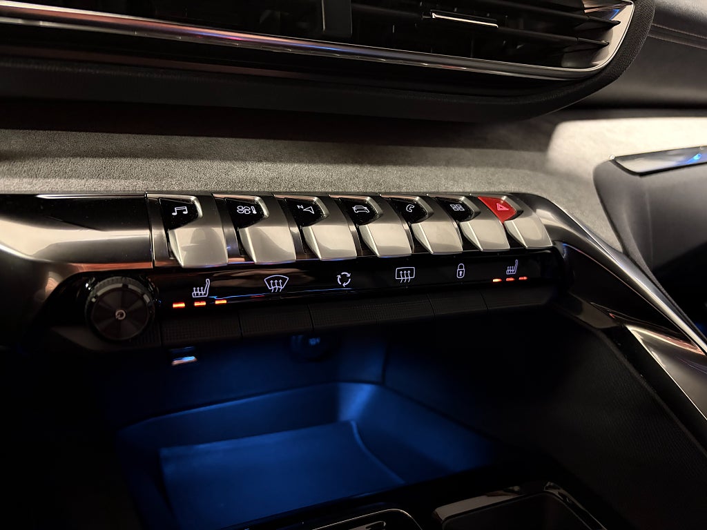 Car Image car-85193-1defec8e88989fa1d26b7873710b36d5