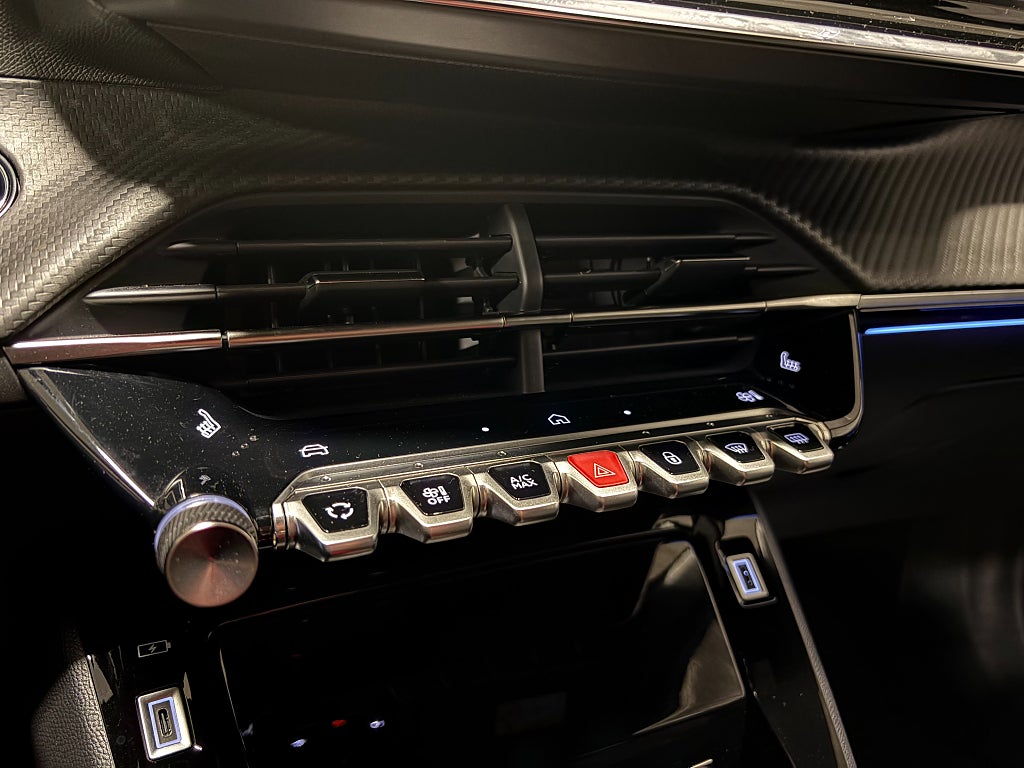Car Image car-85230-37f87852406683e17b58eb2ee68d9949
