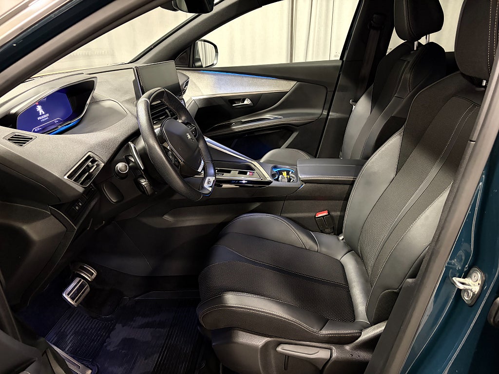 Car Image car-85319-8ef2af02ec0fdb4af1845543b357fbd4