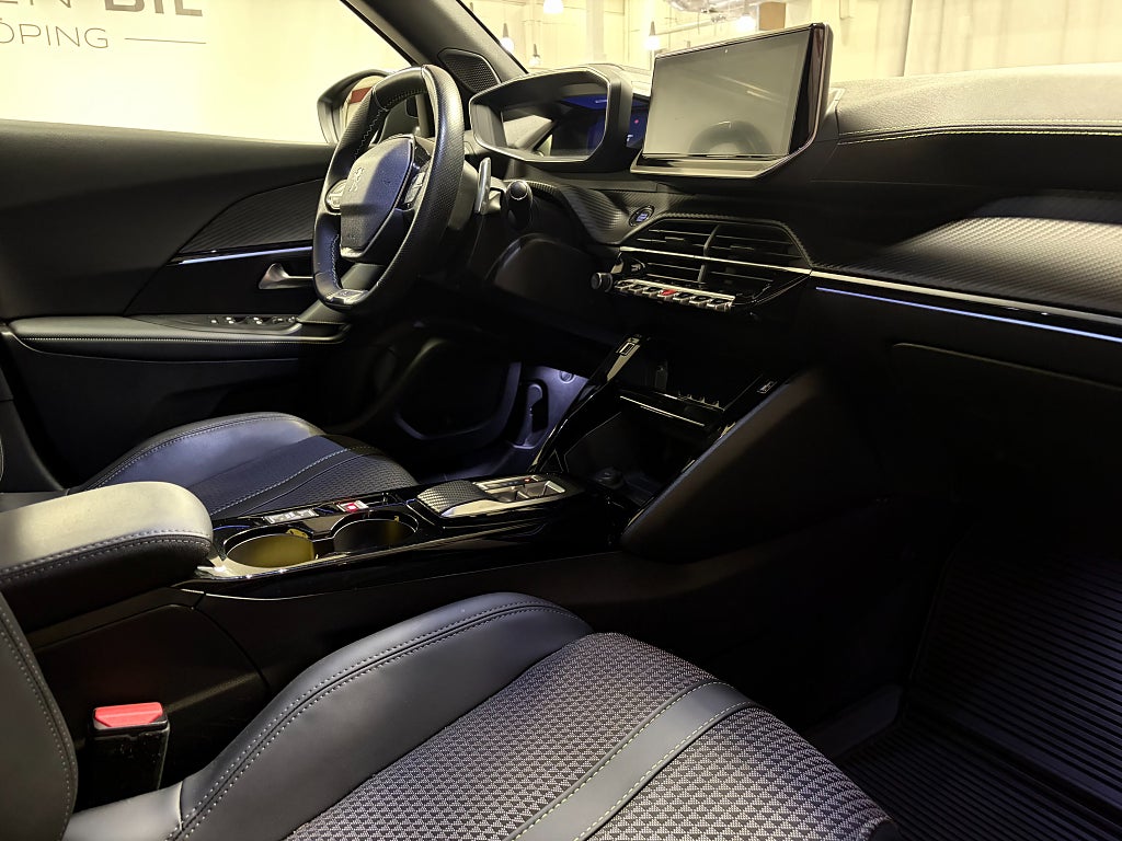 Car Image car-85413-d9bfd93bf73b8522407750b5f8107444