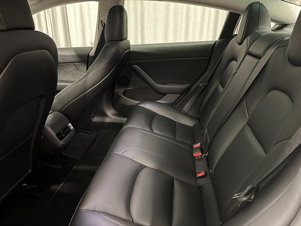 Car Image car-85445-251ef59459a48a0321668c567dd48d1e