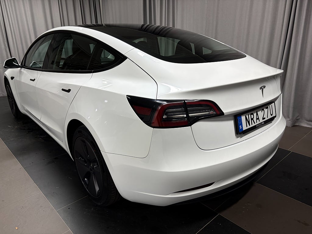 Car Image car-85445-48c246f0805b2ae556bfabd2ed28a7e3