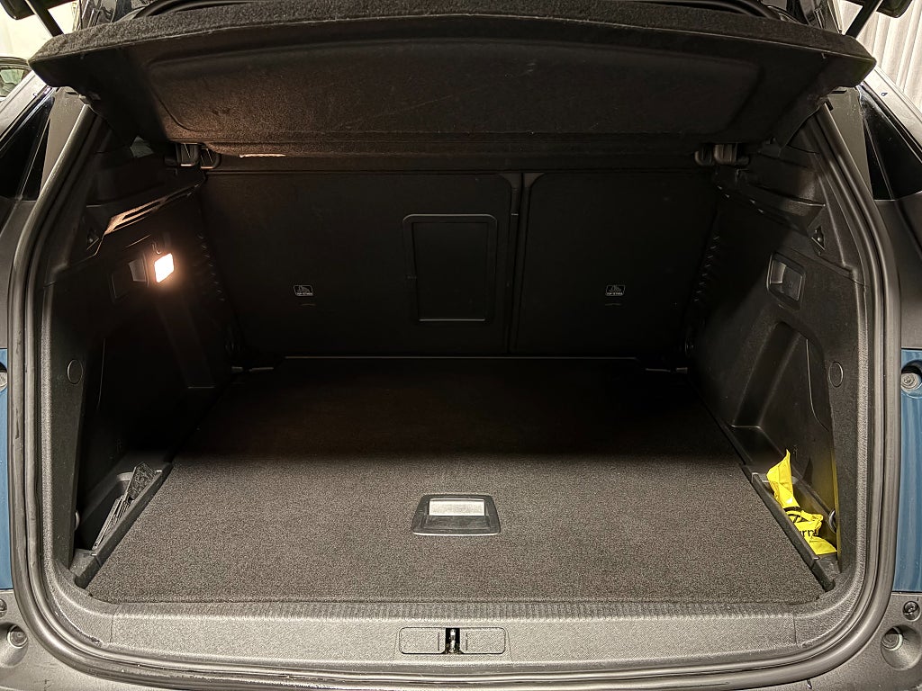 Car Image car-85526-b470db720ff500ee4da1ea872b0282ab