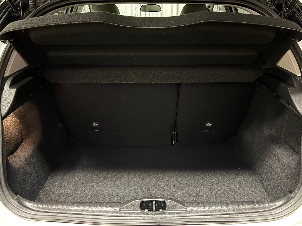 Car Image car-85545-b8b2346517ea44004c6341c765254701