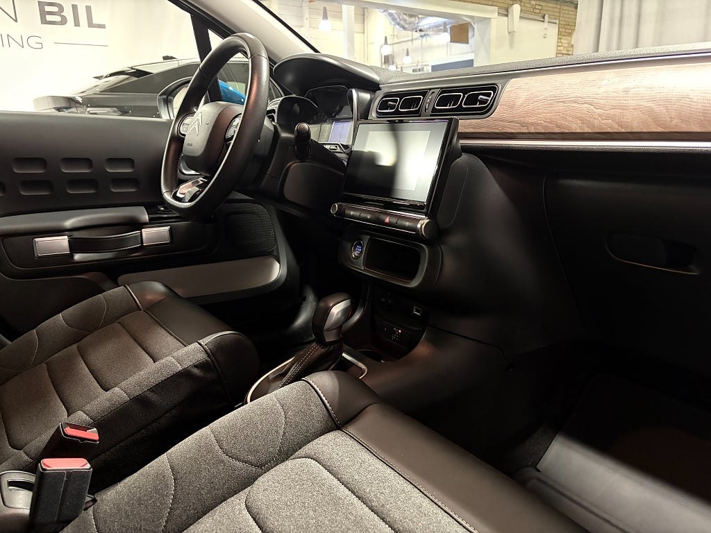 Car Image car-85620-a6488aaefe24aafa40e5109b28078598