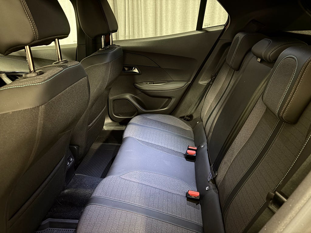 Car Image car-85633-dab3edb75547385b69360495465eb25d