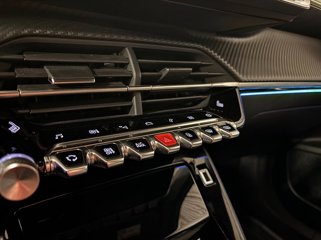 Car Image car-85699-e1ced9709daecaccc926c3d28253739f