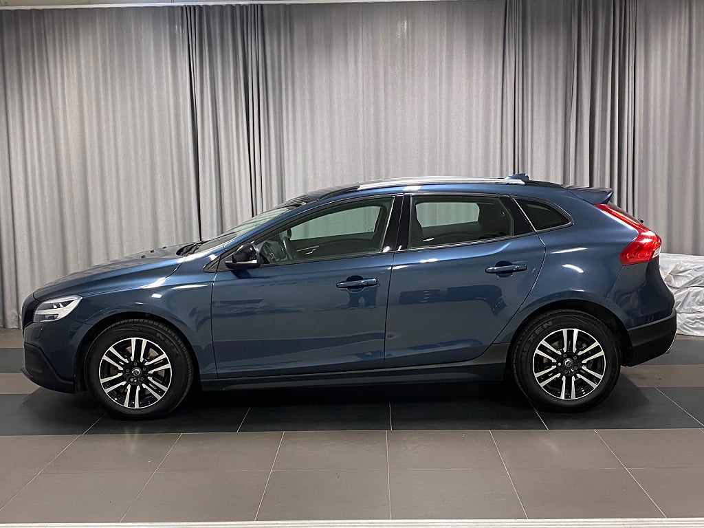 Car Image car-85760-1b4ce86ff13df17ce2923f19ac27178d
