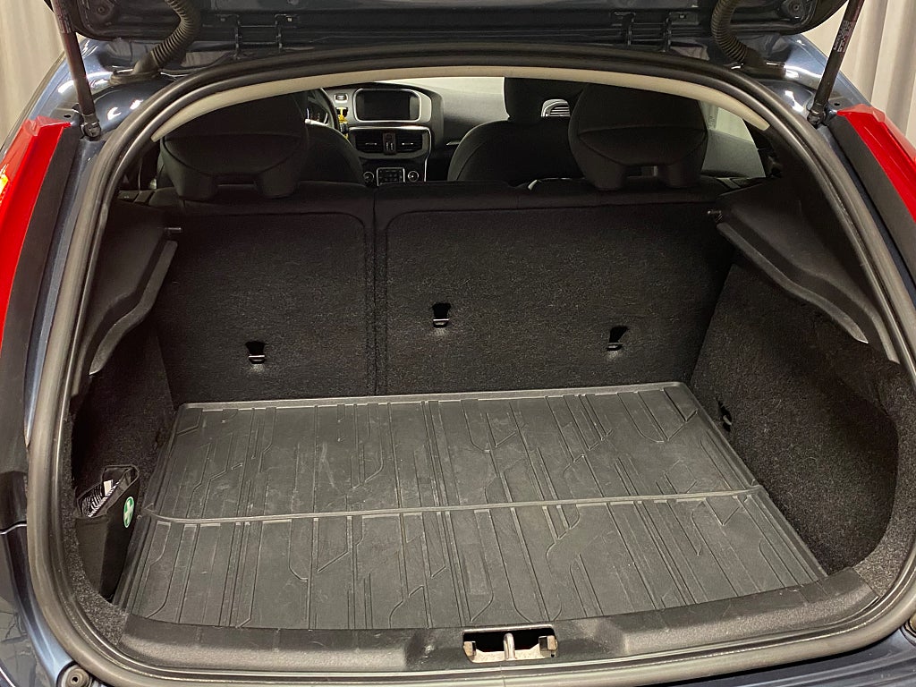 Car Image car-85760-41290a8ab3c9afe6e9ae7b864759a2e4