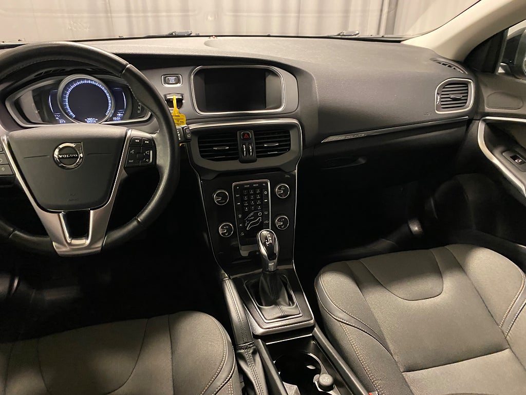 Car Image car-85760-de8297792cd7e2e657c7ab8dcbd7152f