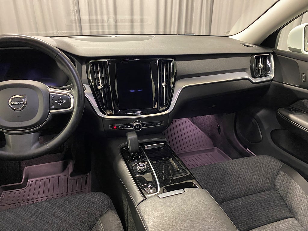 Car Image car-85803-35136f57e4e23c22235ede64c9dbda7f