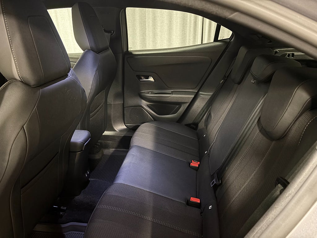 Car Image car-85931-95a6bffa44415d1cbf46c3cfd6640408