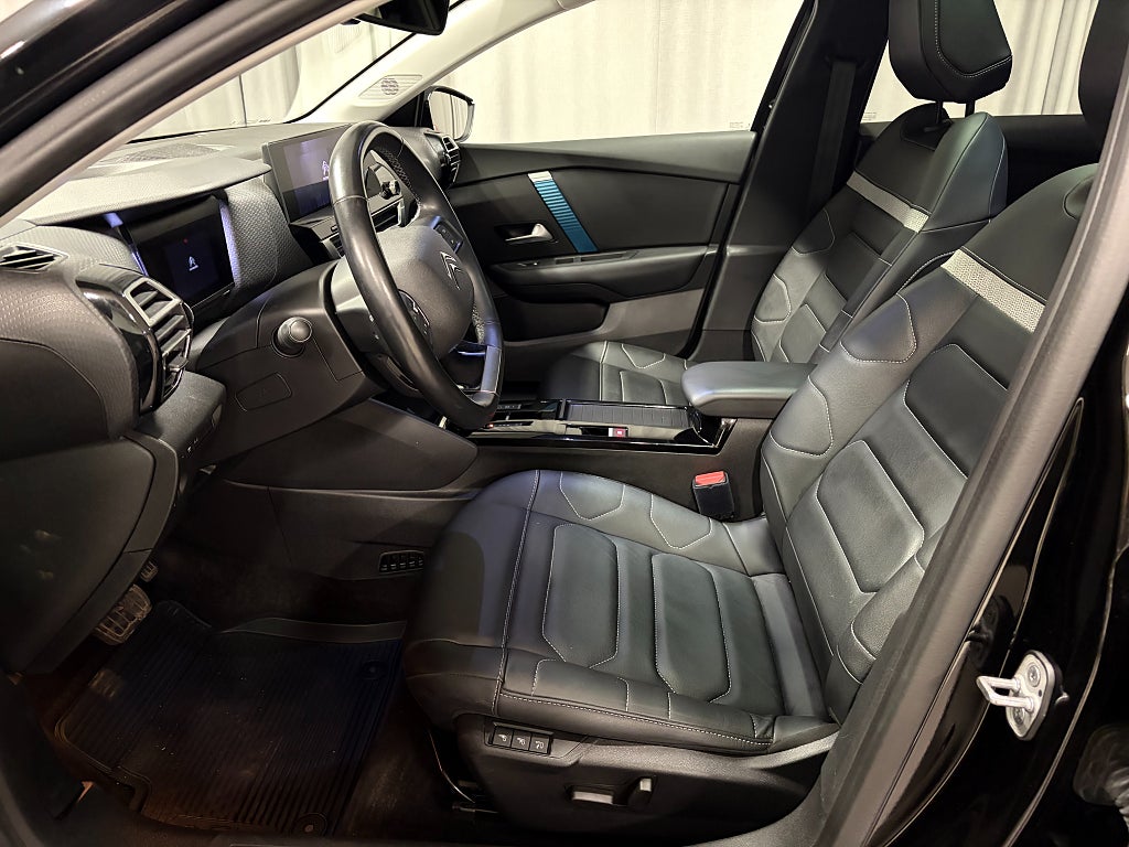 Car Image car-85947-31802bd6cdadb053086c0431ee670971