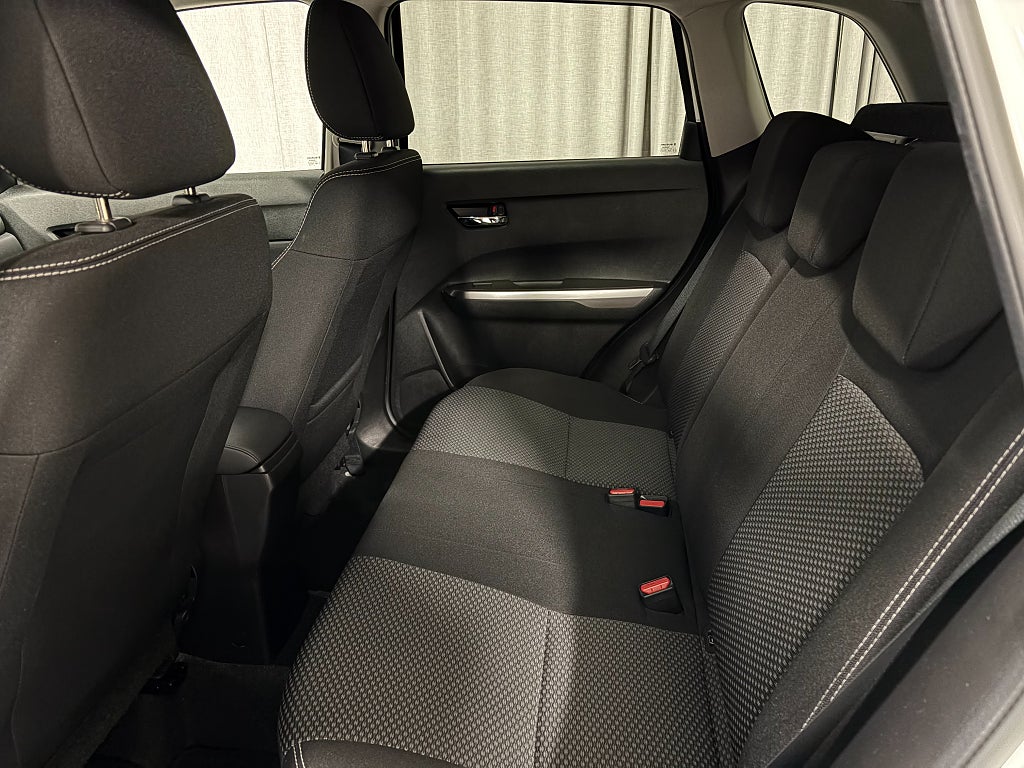 Car Image car-85970-828f8aa7d4ea613d54d32a226daf6643
